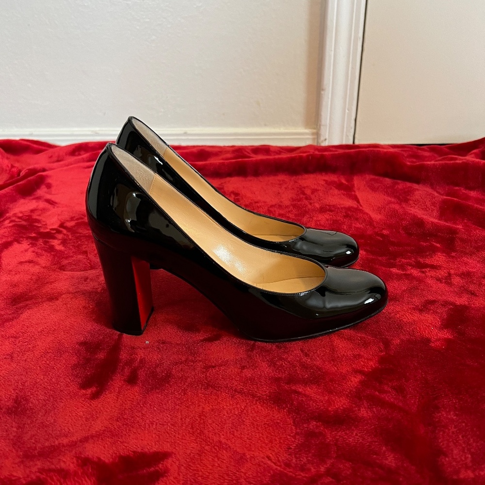louboutin lady gena